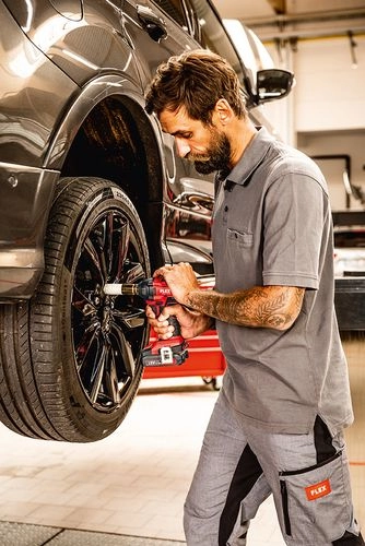 Clé à Choc IW 1/2 18.0-EC Kit Light FLEX En Boxx + 2 Batteries + Chargeur - 920090 4 Clé à Choc IW 1/2 18.0-EC Kit Light FLEX En Boxx + 2 Batteries + Chargeur - 920090 – Image 2