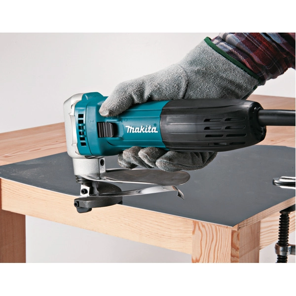 Cisaille Métal 380W MAKITA - JS1602 5 Cisaille Métal 380W MAKITA - JS1602 – Image 3