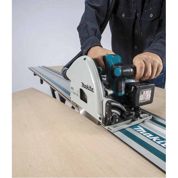 Scie Plongeante MAKITA 18V Li-Ion 5.0 Ah 165 Mm + 2 Batteries, Chargeur, Coffret - DSP600PT2J 3 Scie Plongeante MAKITA 18V Li-Ion 5.0 Ah 165 Mm + 2 Batteries, Chargeur, Coffret - DSP600PT2J