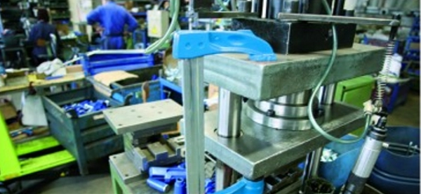 Presse Hydraulique URKO - Serrage 600mm - Saillie 107mm - Rail 35x8mm - 503H2 6 Presse Hydraulique URKO - Serrage 600mm - Saillie 107mm - Rail 35x8mm - 503H2 – Image 4