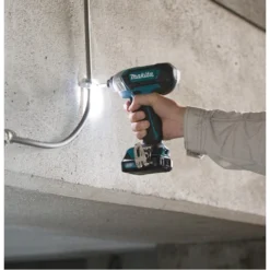 Visseuse à Chocs 10.8 V Li-ion 4 Ah CXT 110 Nm MAKITA - TD110DSMJ 7 Visseuse à Chocs 10.8 V Li-ion 4 Ah CXT 110 Nm MAKITA - TD110DSMJ -Maxouti Magasin VOA25090 3