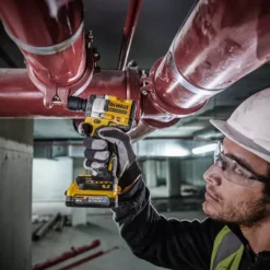 Boulonneuse à Chocs 1/2" XR 18V 1.7Ah Li-Ion Brushless Jonc Sécurité Powerstack DEWALT - DCF921E2T-QW 9 Boulonneuse à Chocs 1/2" XR 18V 1.7Ah Li-Ion Brushless Jonc Sécurité Powerstack DEWALT - DCF921E2T-QW -Maxouti Magasin dcf921e2t a1