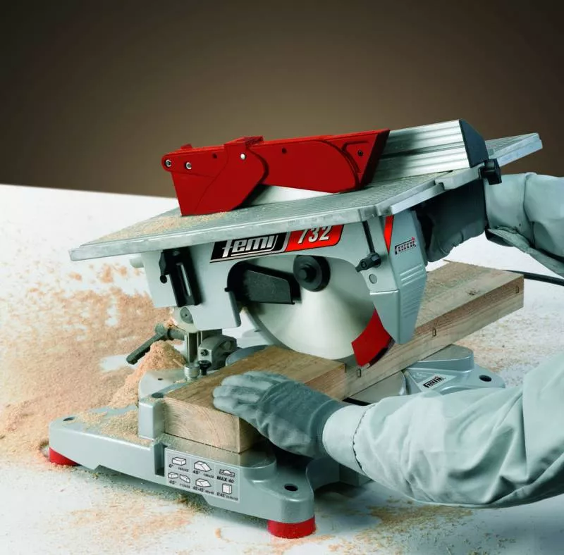 Scie à Onglet 732 Ø254 Mm FEMI Moteur à Charbon 1550W 230V - 8420028 4 Scie à Onglet 732 Ø254 Mm FEMI Moteur à Charbon 1550W 230V - 8420028 – Image 2