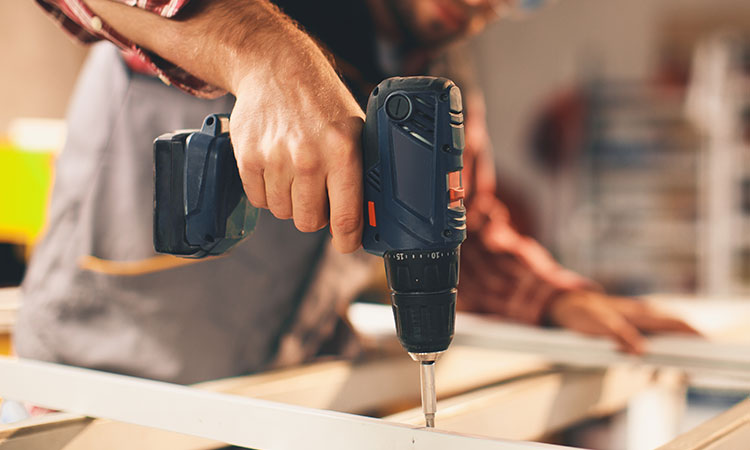 Maxouti Magasin -Maxouti Magasin power tools drilling wood 750x450 1